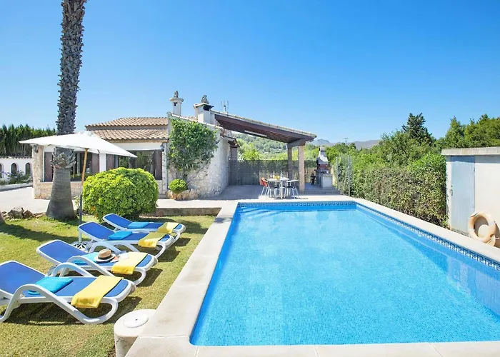 Francisca By Port de Pollença